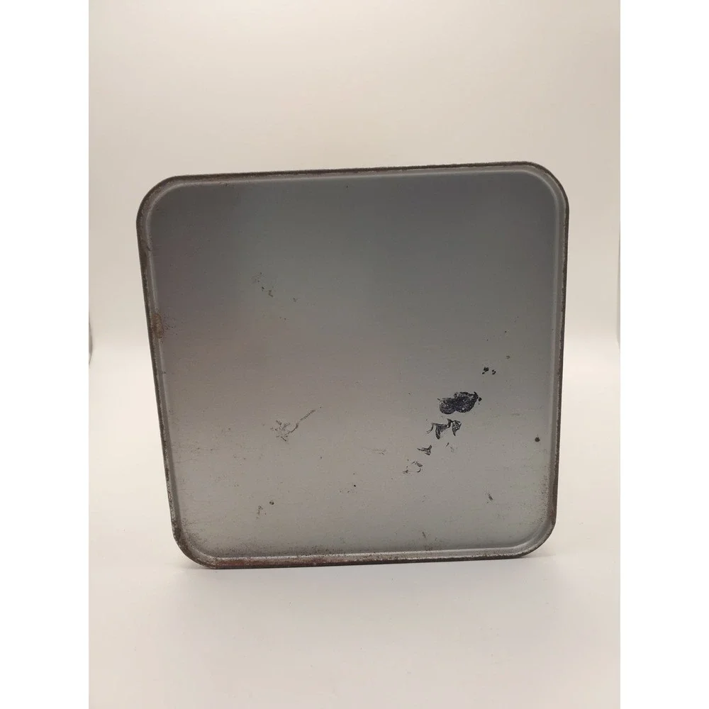 Vintage 1965 Nabisco Premium Saltines Cracker Tin - Bilingual w/ Turquoise Lid